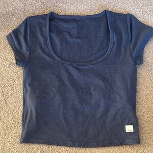 Vuori Women's Navy Short Sleeve Tee